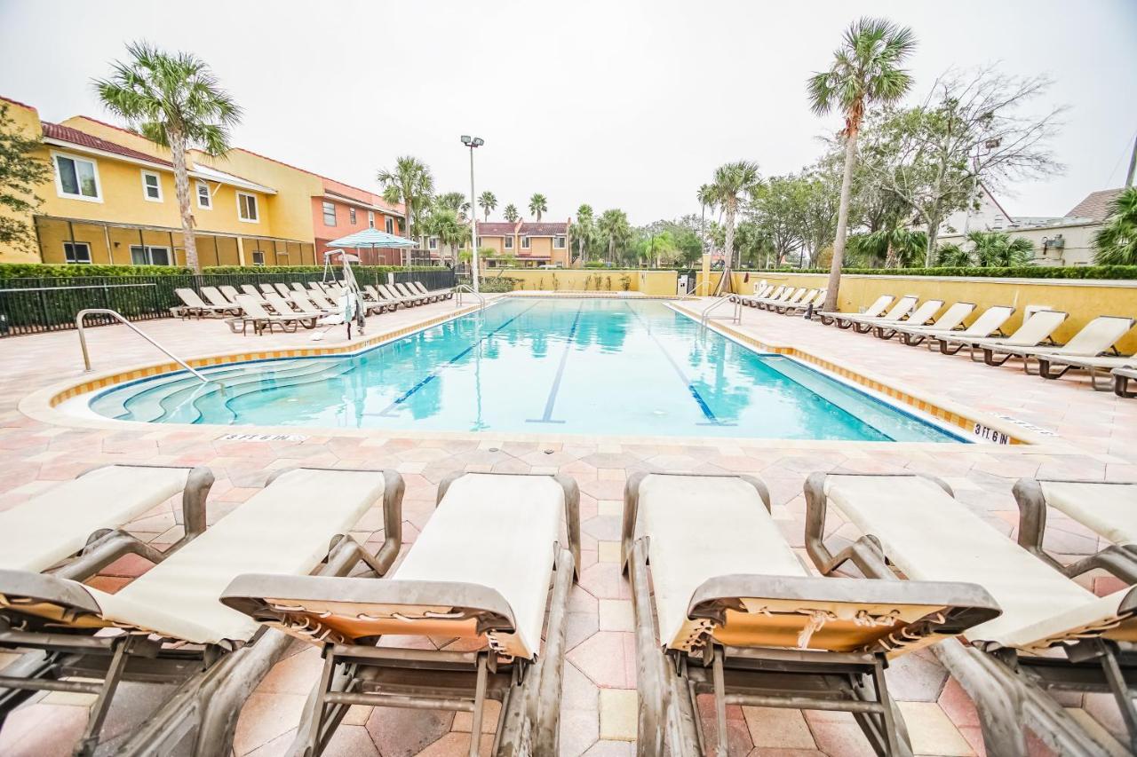 אורלנדו Multi Resorts At Fantasy World מראה חיצוני תמונה