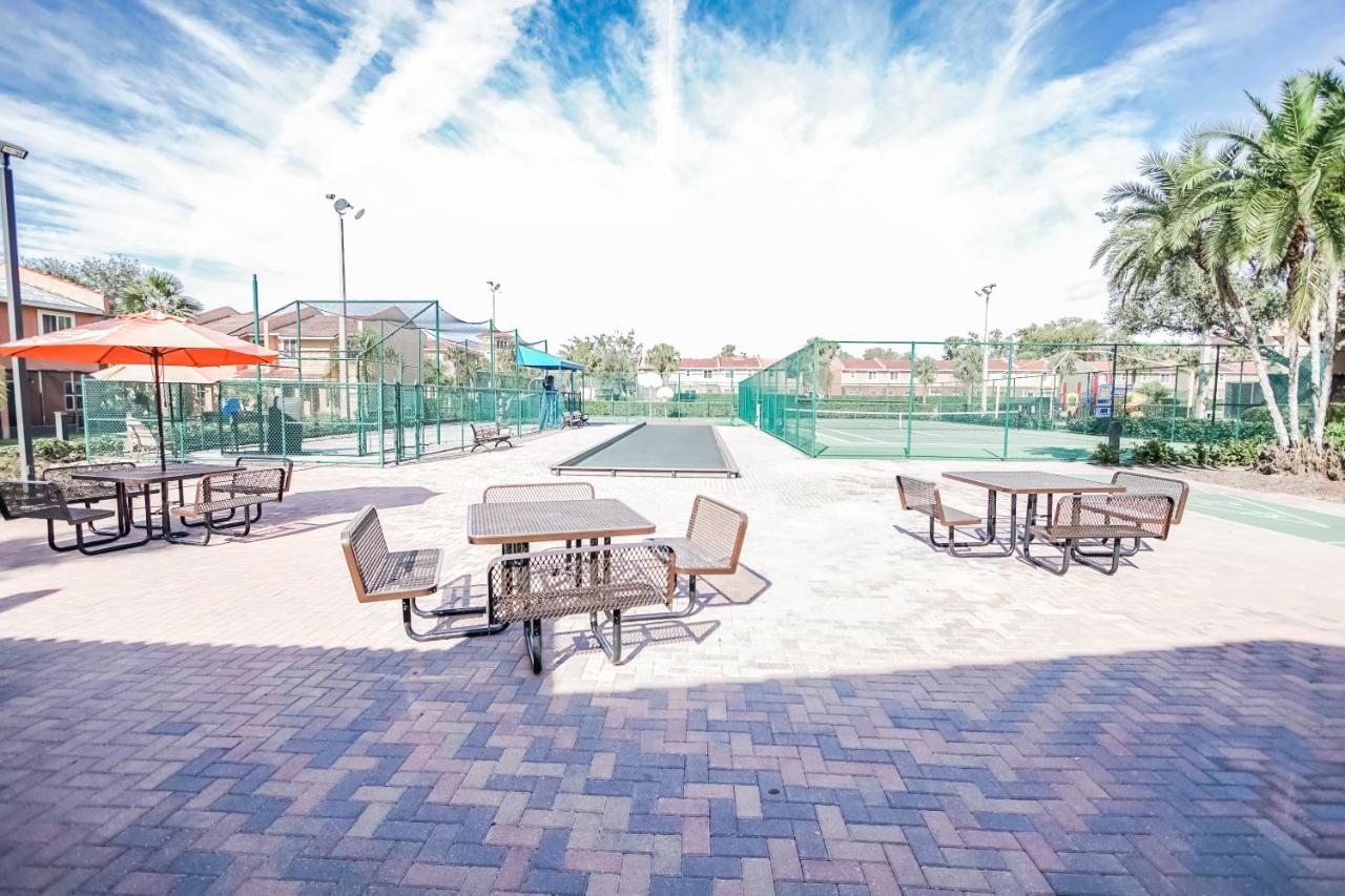 אורלנדו Multi Resorts At Fantasy World מראה חיצוני תמונה